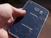 深陷重力感应门，首批三星Galaxy S6 edge问题多