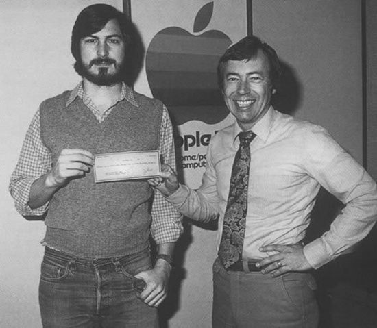 惊！10张乔布斯和苹果公司早期的照片