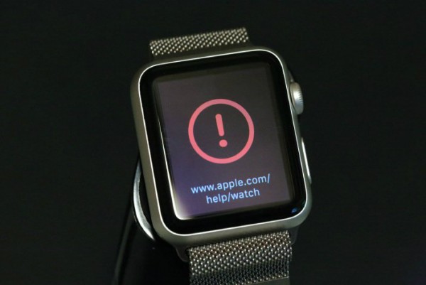  Apple Watch用户抱怨：系统无法手动降级