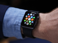 Apple Watch销售量低 遭炮轰