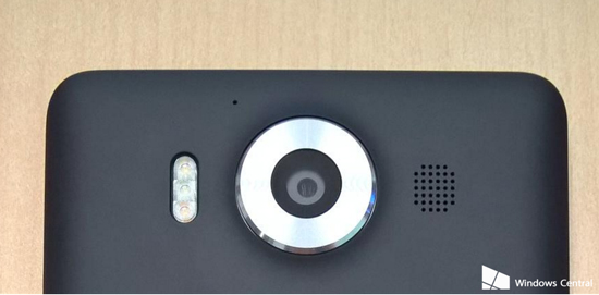 支持虹膜扫描 Lumia 950/950 XL真机曝光