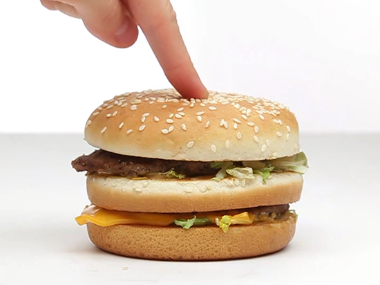 视频：薯条也像艺术品！麦当劳广告竟抄袭苹果？