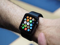 Apple Watch大降价 二代新品要来了吗