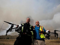 加拿大引领潮流 引入无人机调查森林大火