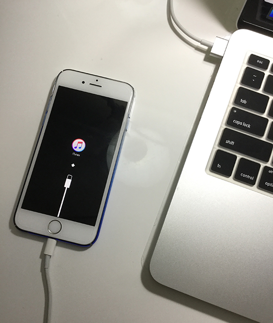 全球大量用户升级iOS 10变砖 苹果说应这样做