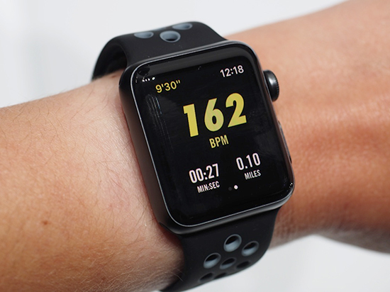 Apple Watch Nike+即将发售：荧光黄确实酷