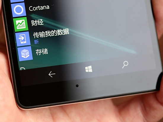 Win10旗舰手机再现！美国重卖微软Lumia950