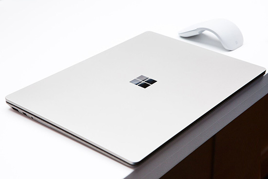 对标谷歌的Win10 S系统 是否拖累了Surface Laptop？
