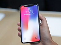 iPhone X供不应求，苹果急需富士康提升产能