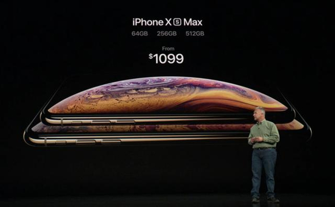 三款新iPhone X发布：国行有专属双卡双待版 749美元起售