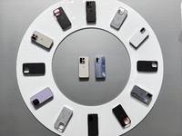 一加15与Ace 6上市：165Hz超高刷堪比“外挂”，价格亮了